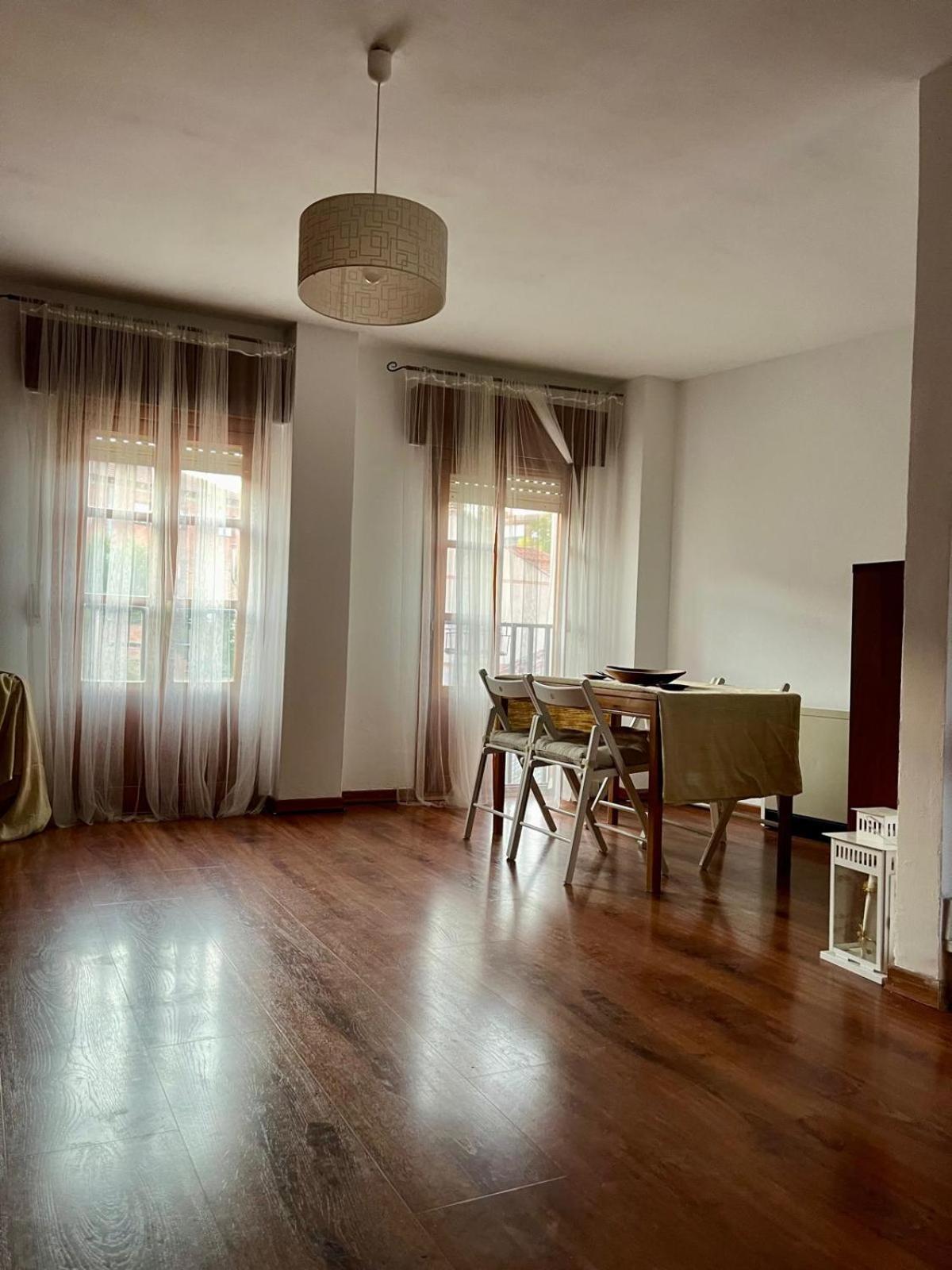Casa En Simancas Villa ภายนอก รูปภาพ
